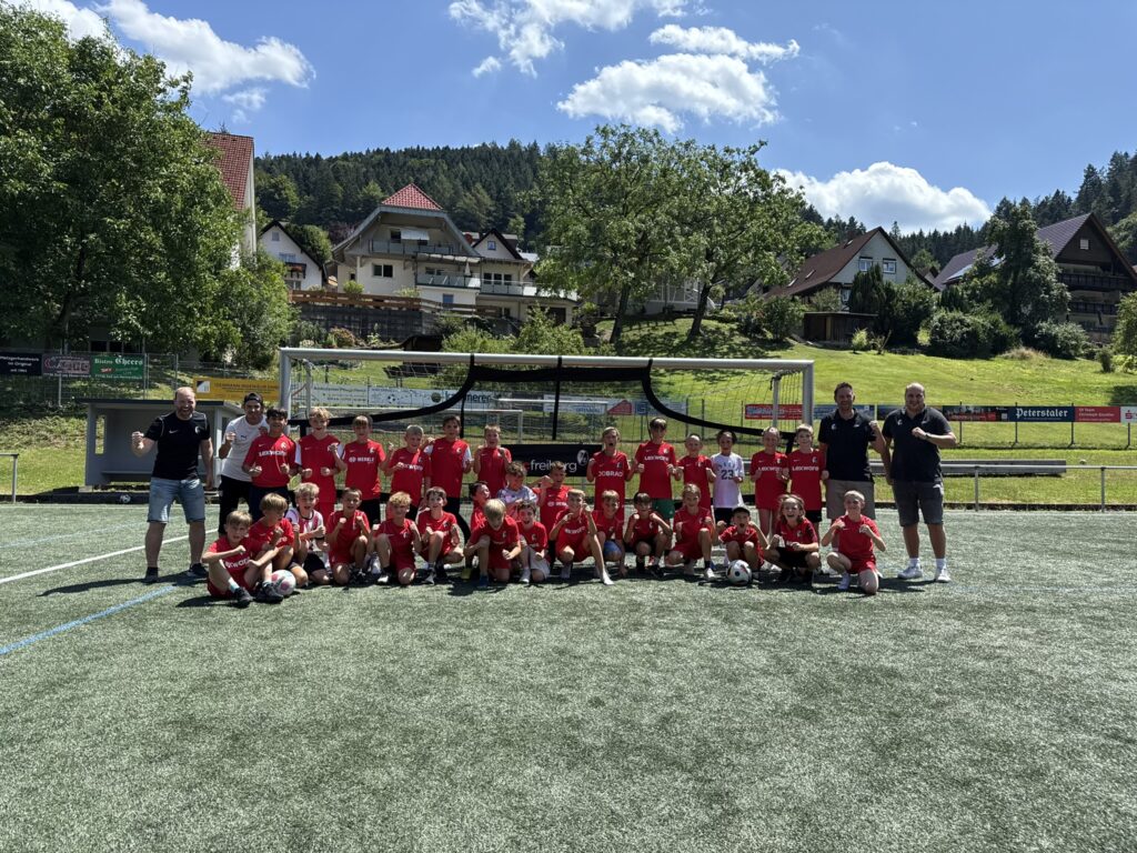 Feierlicher Saisonabschluss der SC Freiburg Fördergruppe beim ASV Nordrach